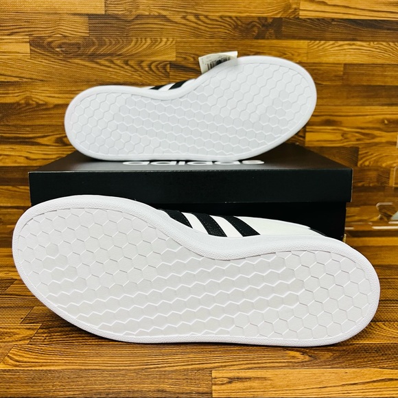 Adidas Grand Court Women’s Athletic Tennis Sneaker Casual Black White Shoe #483 - Picture 3 of 5